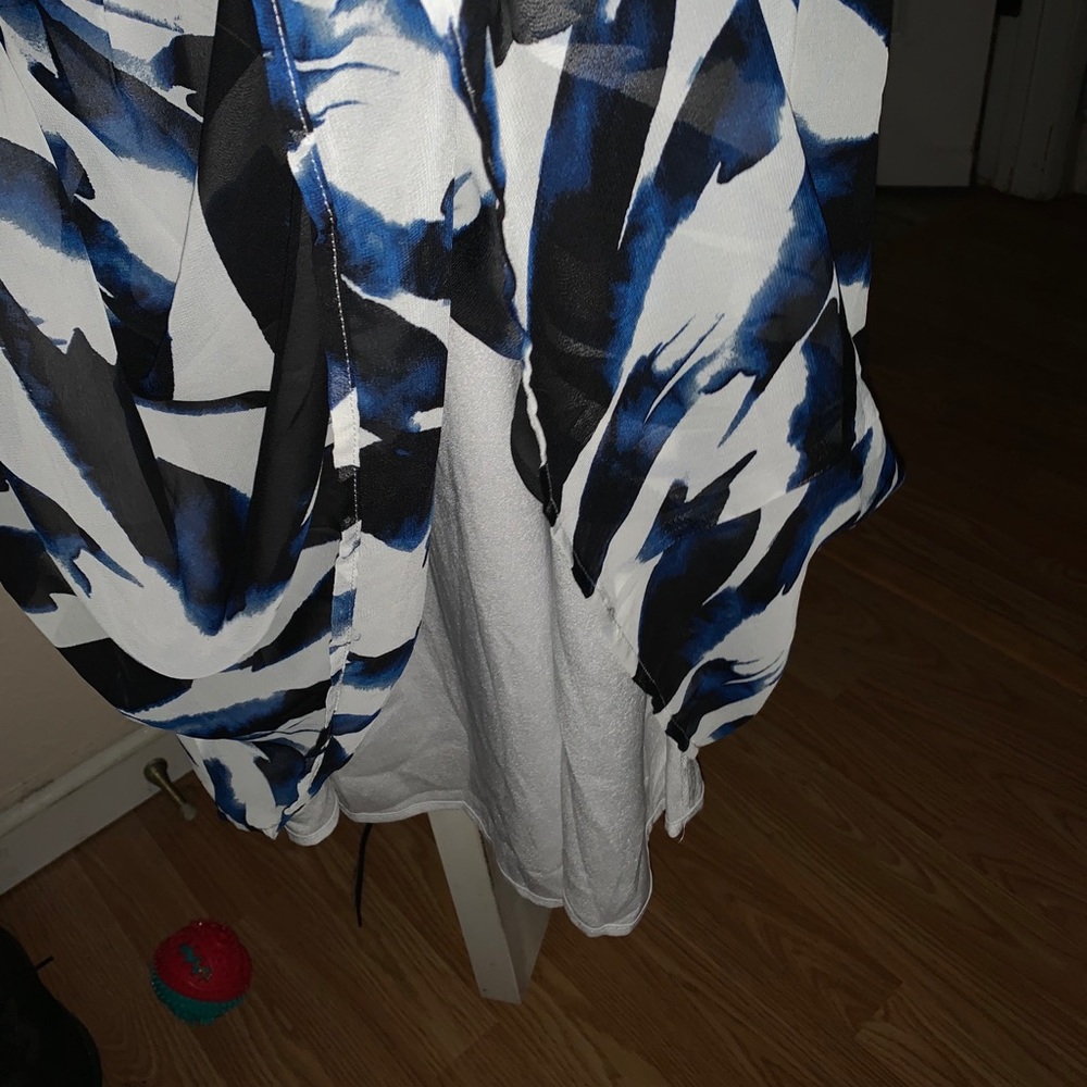 Long Flowy Dress - Picture 4 of 4